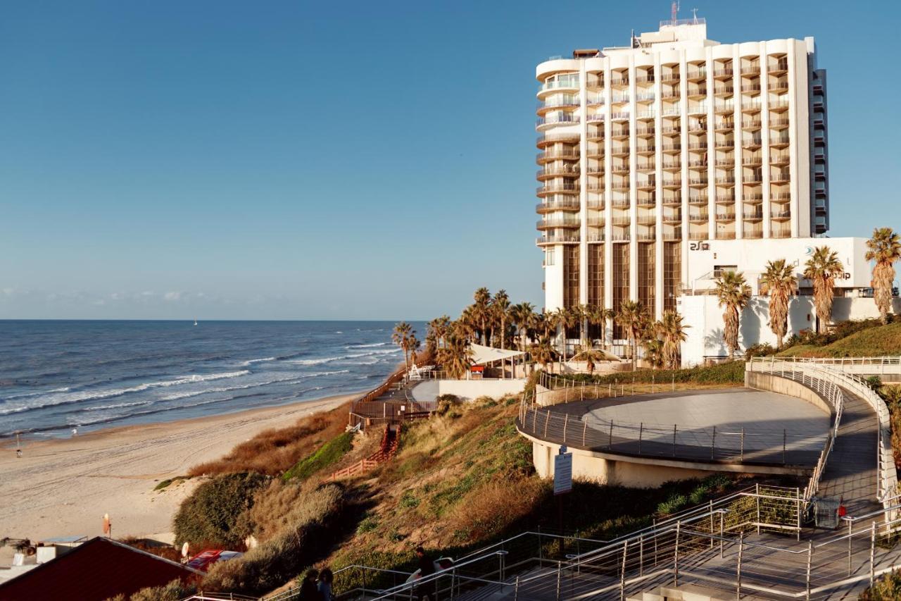 Sunny Sea View Studio Apartment Herzliya Bagian luar foto